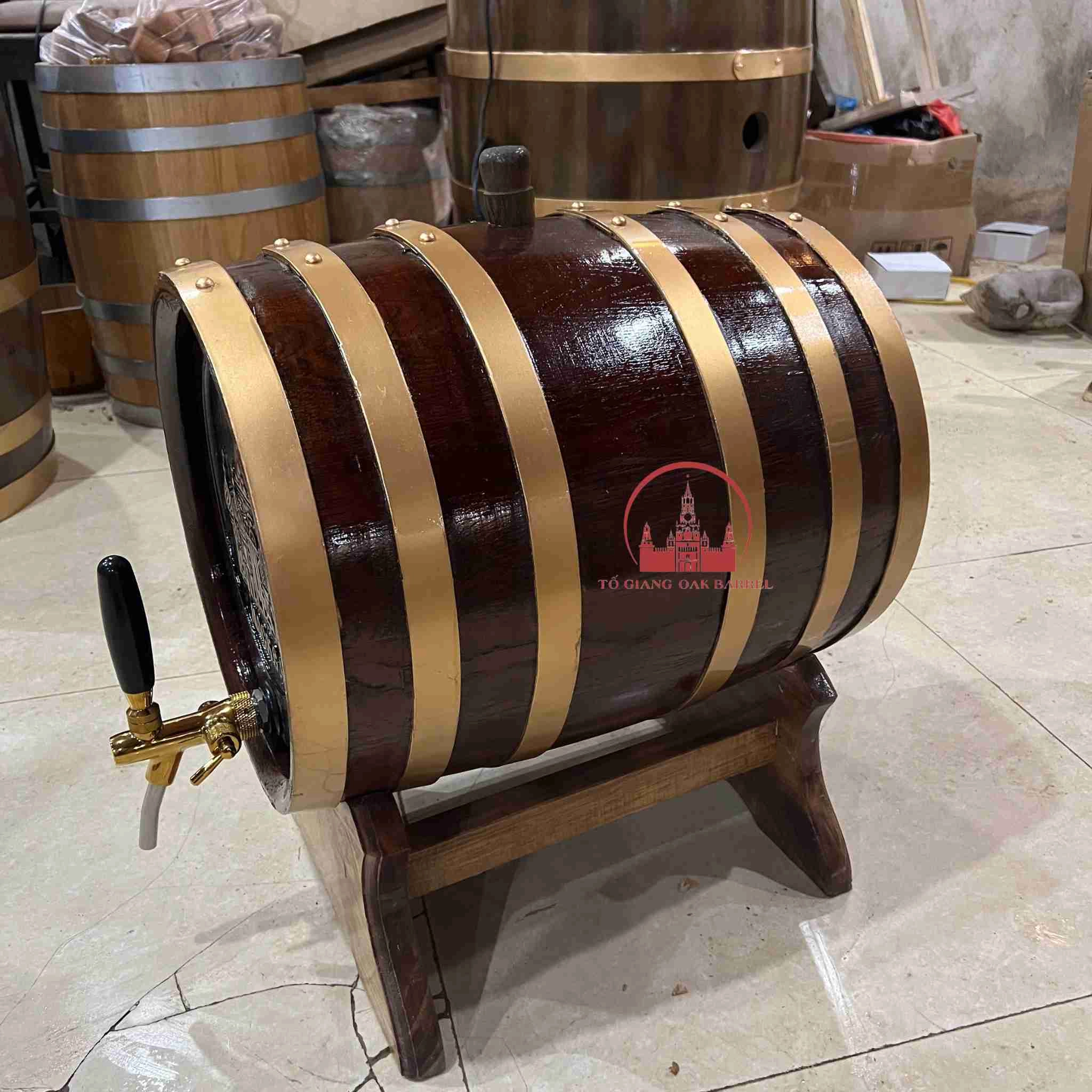 thùng rượu gỗ sồi vòi crom