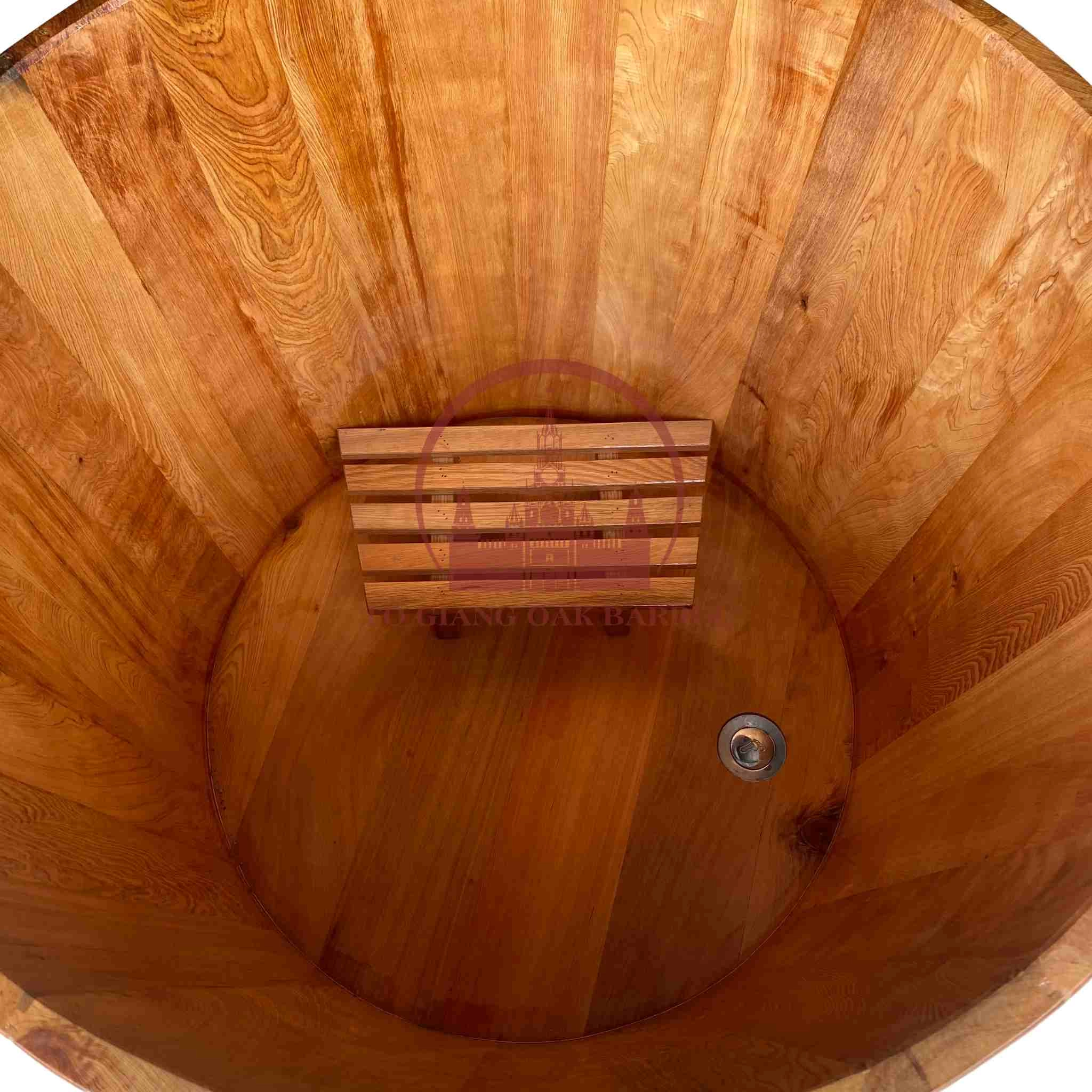 Bồn Tắm Gỗ Pơ Mu
