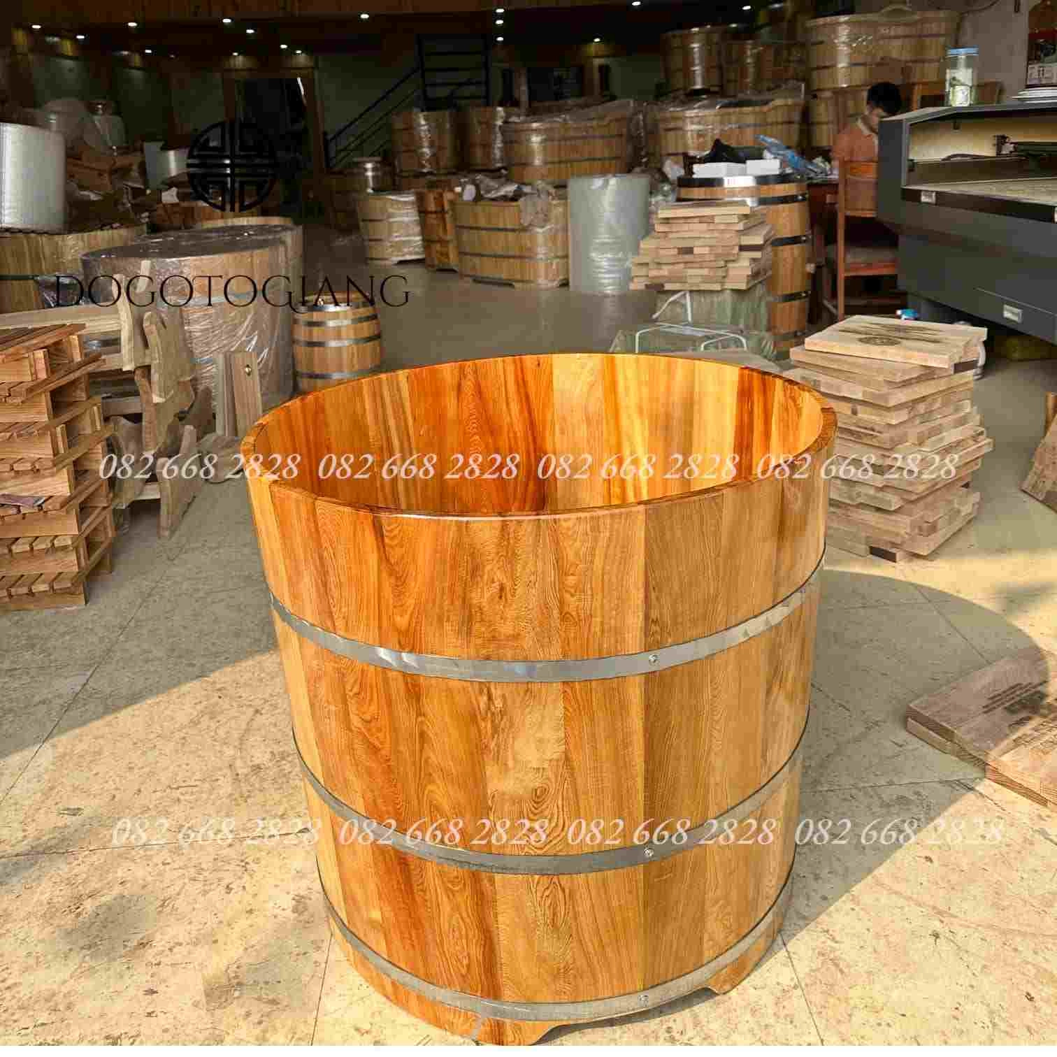 bồn tắm gỗ pơ mu 