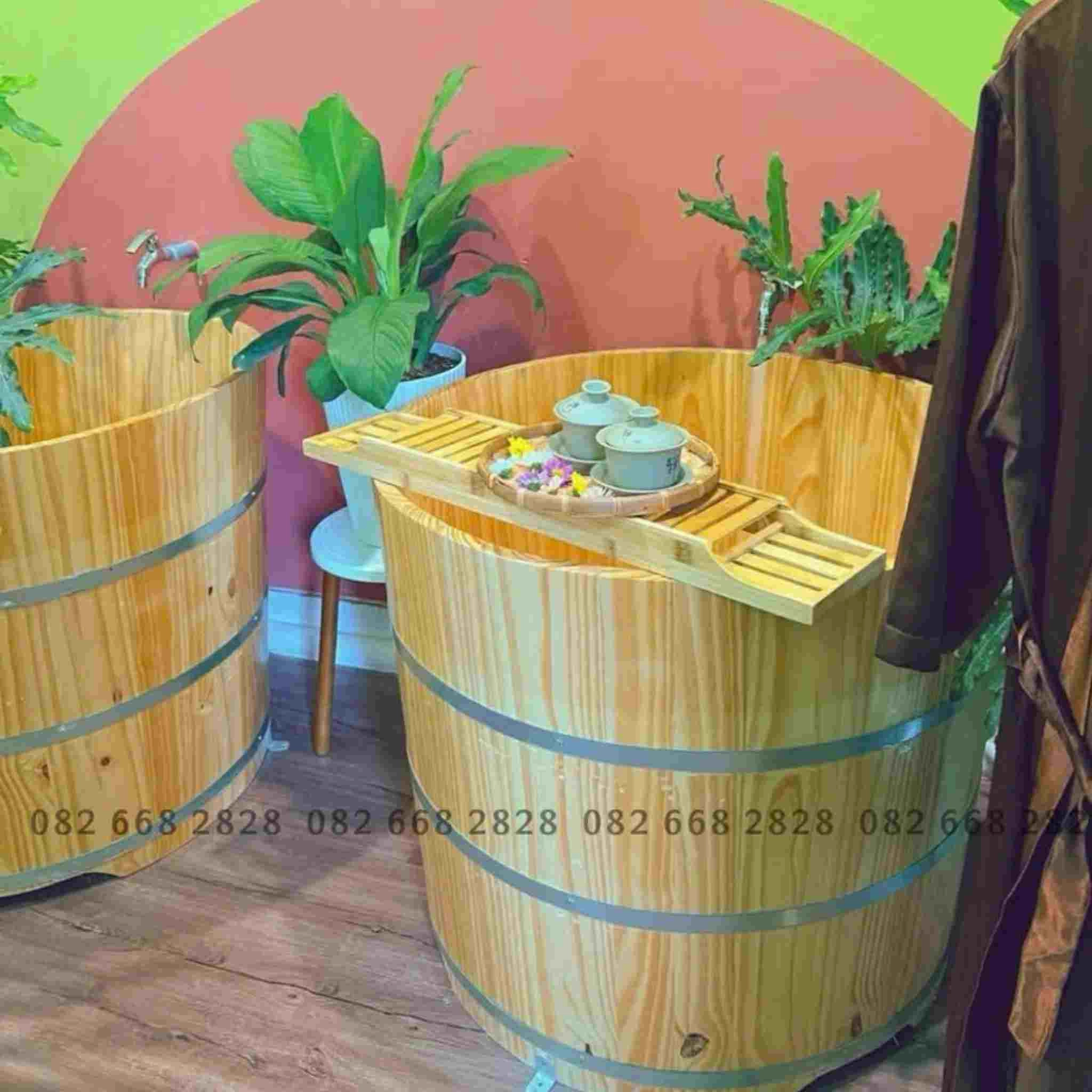 thùng tắm gỗ thông