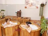 Bồn tắm gỗ pơ mu – Lựa chọn hoàn hảo cho spa cao cấp