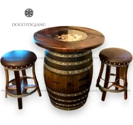 Bàn ghế trang trí quán bar