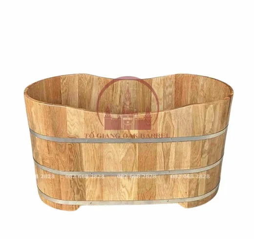 Bồn tắm gỗ sồi