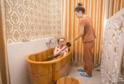 Bồn tắm gỗ là gì? Có nên dùng bồn tắm gỗ?