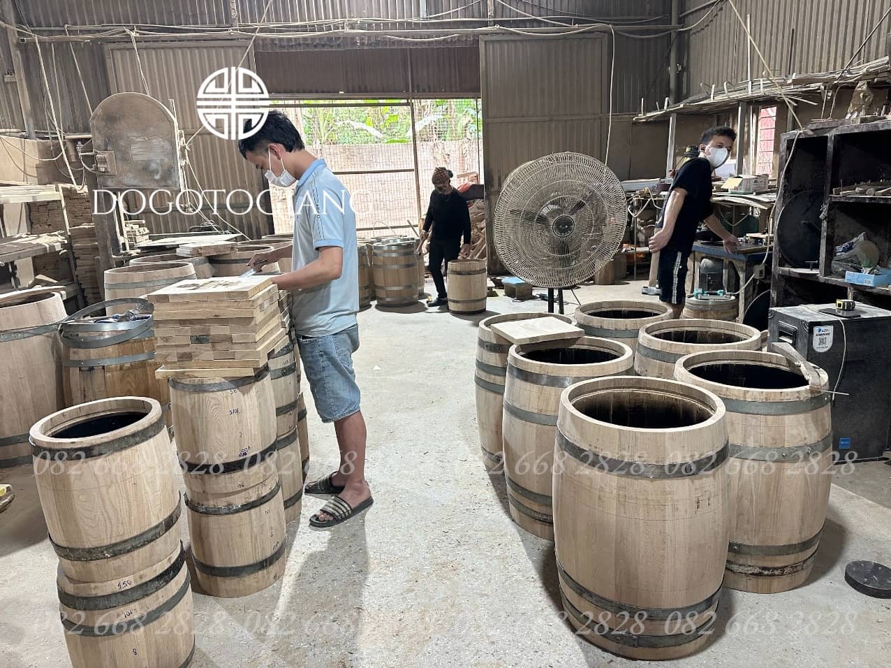 Sản xuất Thùng gỗ sồi ngâm rượu 