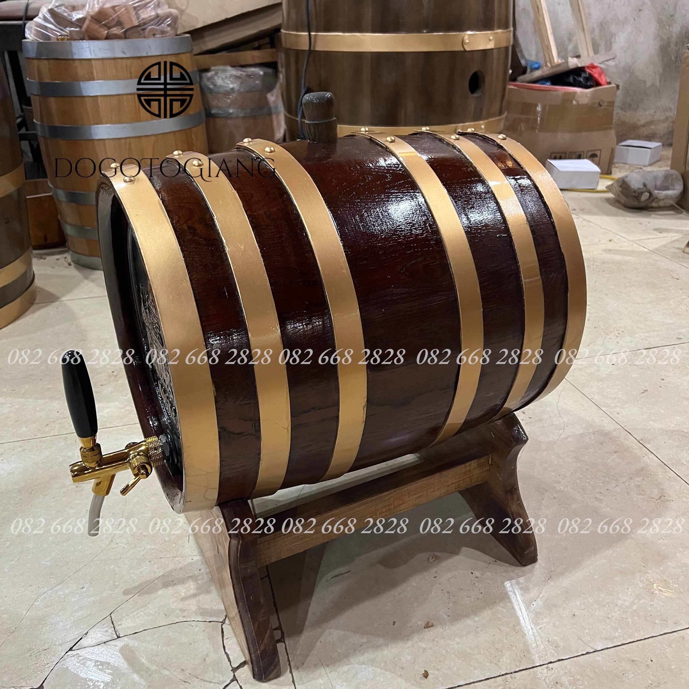Thùng rượu gỗ sồi nhập khẩu