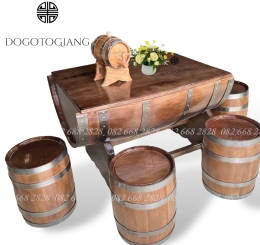 Bàn ghế Thùng Gỗ Sồi trang trí