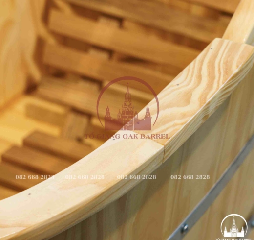 Bồn tắm gỗ thông tay nắm